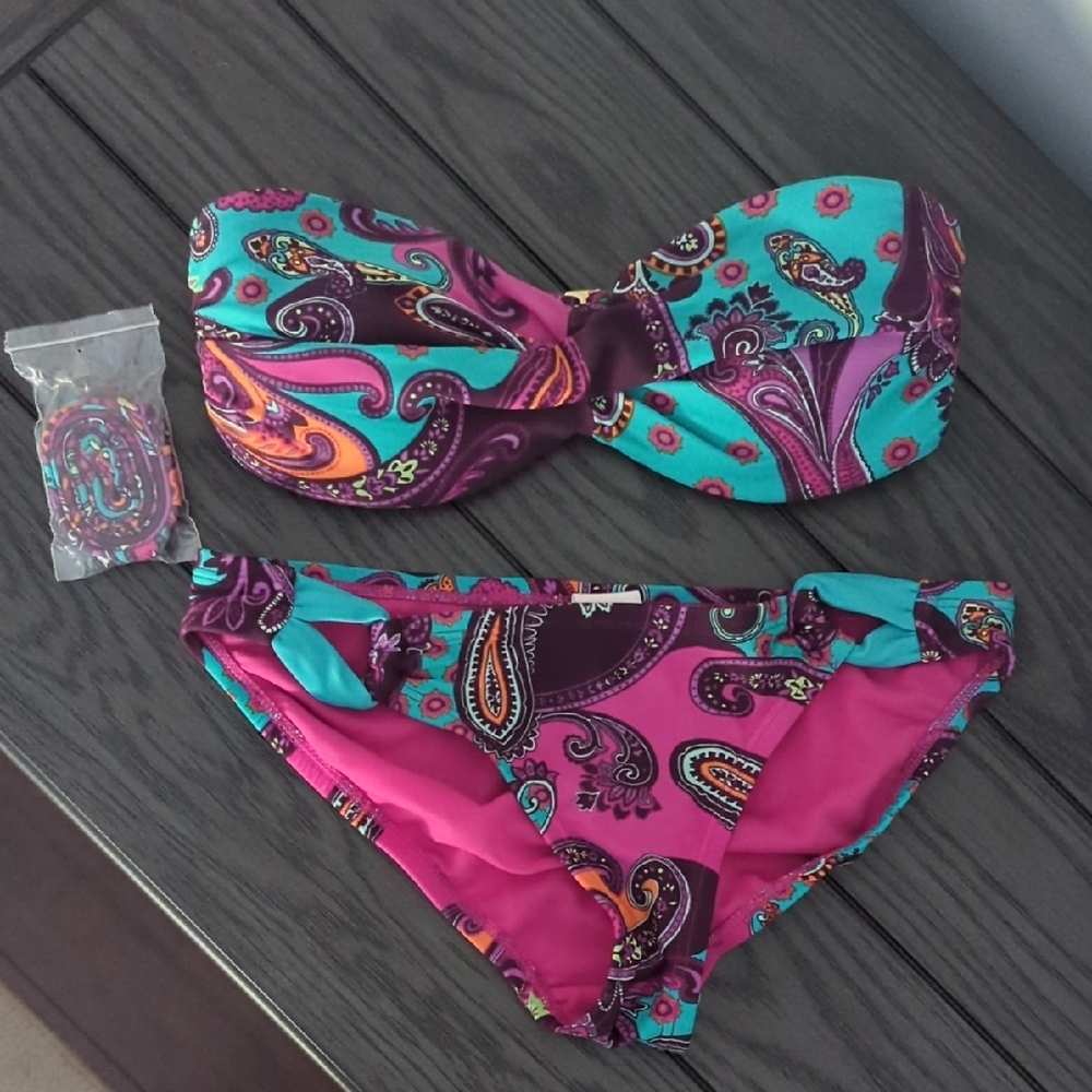 Xhilaration Paisley Bikini Set - Pink and Teal